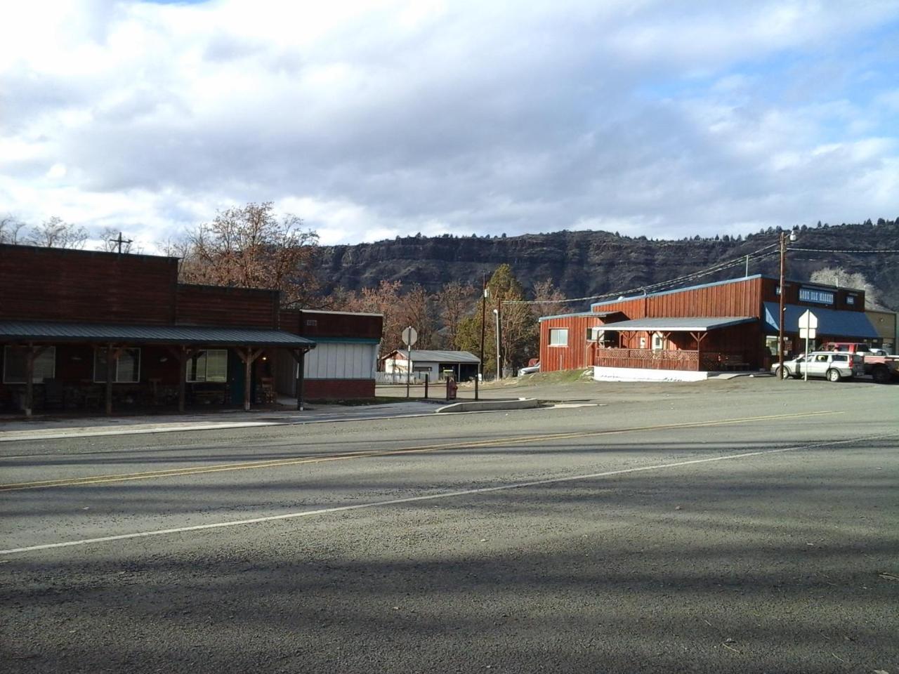 River Bend Motel Llc Spray Εξωτερικό φωτογραφία